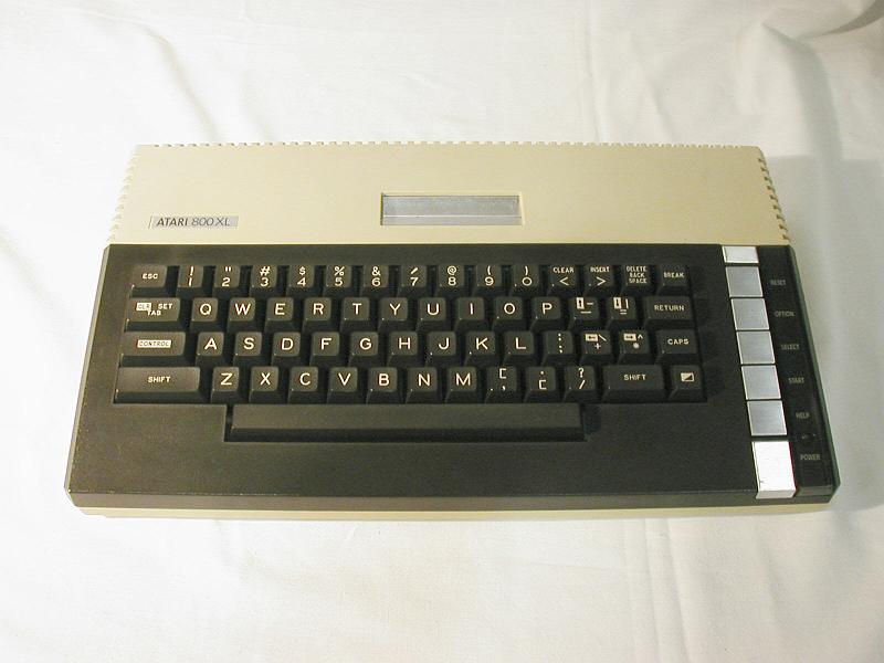 Atari 800 XL.jpg